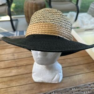 Vince Camuto Straw Sun Hat O/S